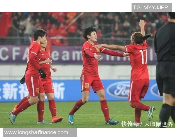 范姓足球明星的辉煌历程与成就探秘 范姓足球明星的辉煌历程与成就探秘