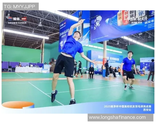 西安羽毛球队在城市联赛中以60分稳居积分榜首位，表现出色引人关注