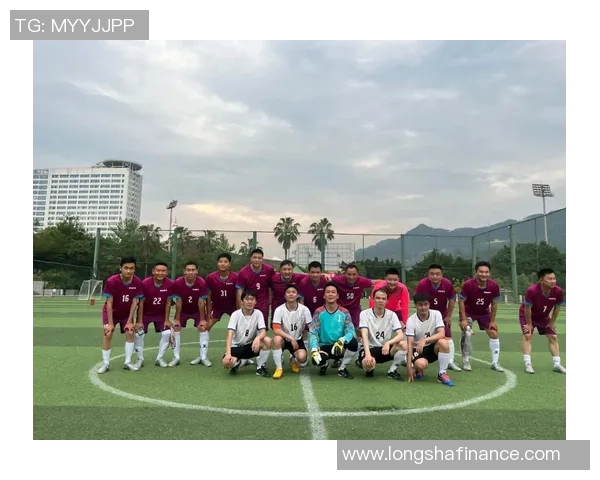 足球史上最抠的足球明星揭秘他们如何在财富与节俭之间找到平衡 足球史上最抠的足球明星揭秘他们如何在财富与节俭之间找到平衡