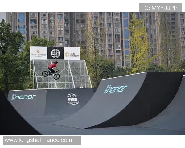 赛后复盘:南京极限运动队 vs 成都极限运动队的个人能力 赛后复盘:南京极限运动队 vs 成都极限运动队的个人能力