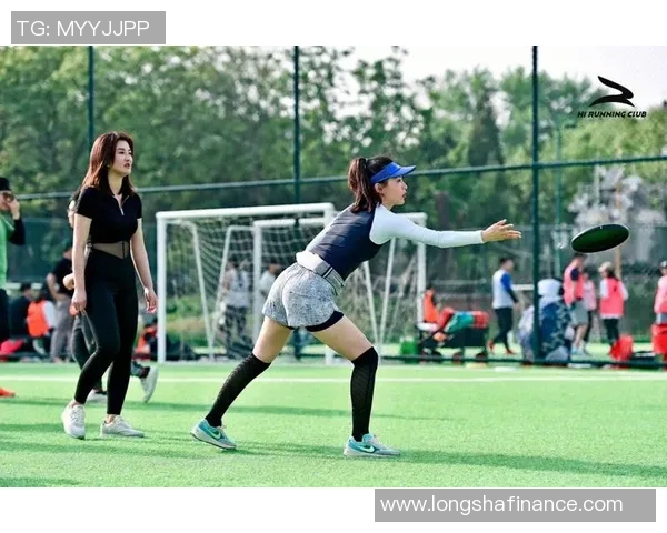 飞盘专题:聚焦重庆飞盘队的灵活性 飞盘专题:聚焦重庆飞盘队的灵活性